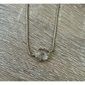 Kendra Scott Mara Tess Vintage Neckalce Gold toned